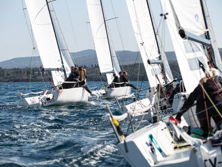 Sailboat rental in Tivat - J 