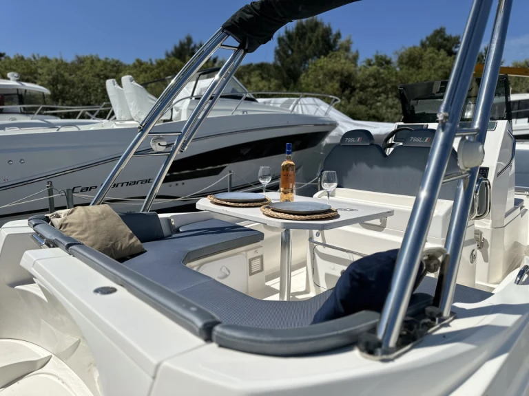 RIB rental with or without captain Zar La Flotte