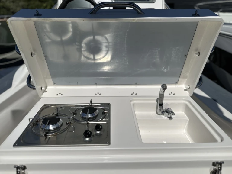 RIB for rent La Flotte at the best price