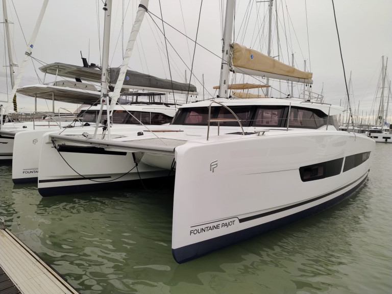 Catamaran rental with or without captain Fountaine Pajot Préveza