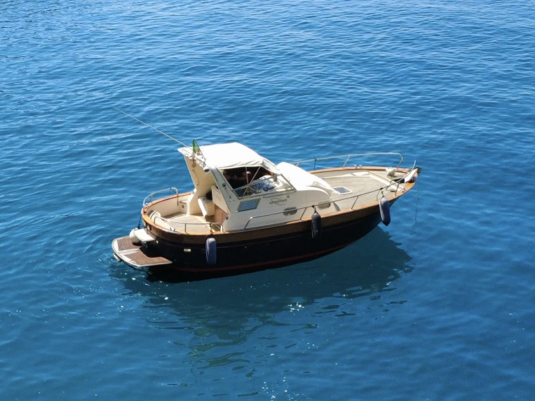 Yacht charter Salerno cheap 30 EXE