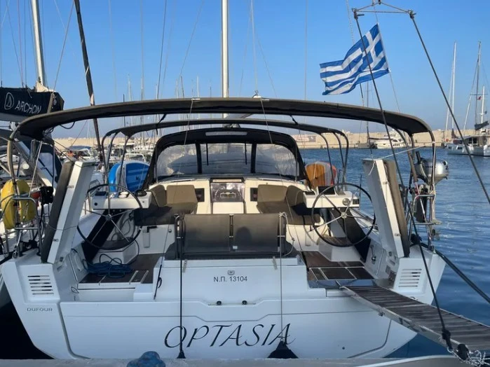 Sailboat rental in Rhodes (City) - Dufour Dufour 470