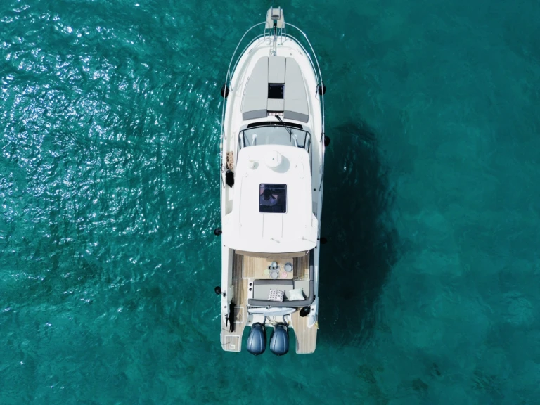 Motorboat for rent Palma de Mallorca at the best price