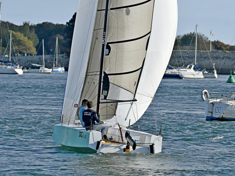 Bareboat Rental Sailboat DG Boats with a boat licence