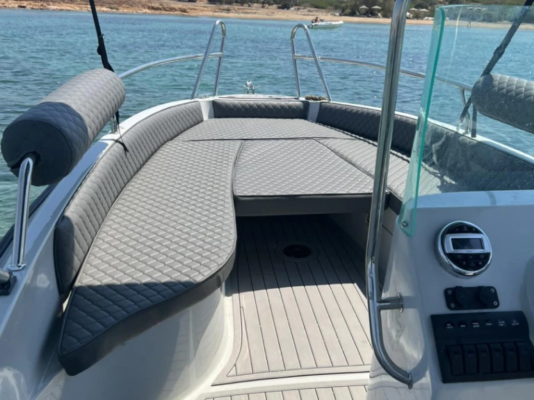 Motorboat rental in Glyfada - ISATEK TEKNE COBRA 495