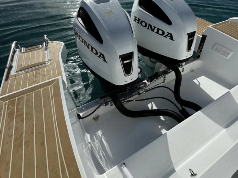 Saver Saver 330 Sport charter bareboat or captained in  Marina di Portisco