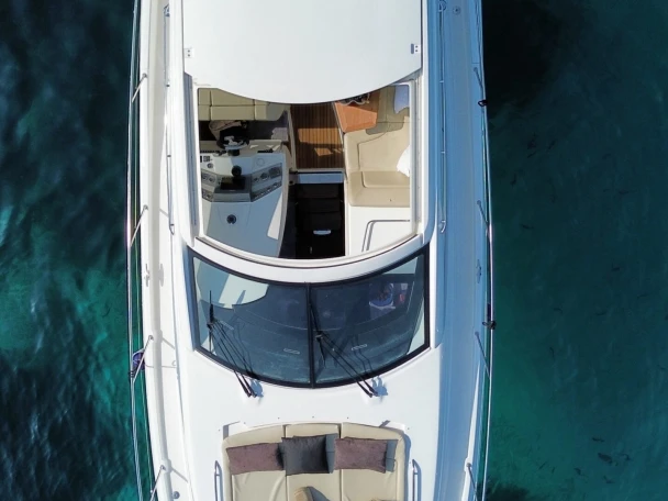 Rent a Jeanneau Prestige 38 S Port de Saint Jean Cap Ferrat