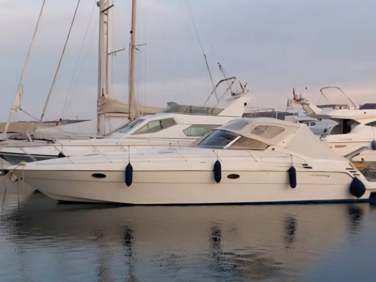 Sealine Sealine S 41 in Puntone on SamBoat