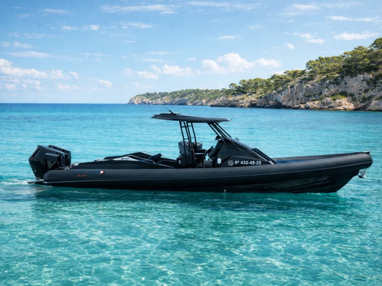 Boat rental Spx 32 in Puerto de Pollensa on Samboat