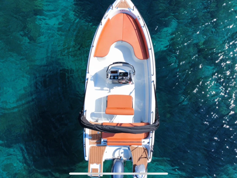 Motorboat rental with or without captain Poseidon Anavyssos