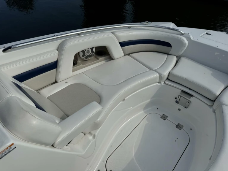 Yacht charter Mandelieu-la-Napoule cheap Sunesta 264
