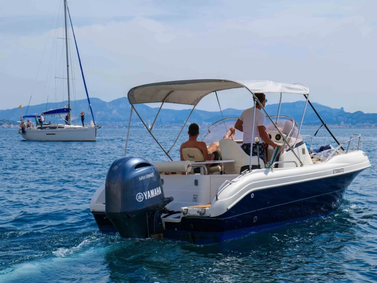 Pacific Craft Pacific Craft 650 WA in France on SamBoat