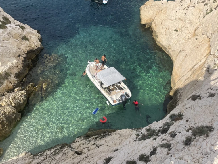 Yacht charter France cheap Pacific Craft 650 WA