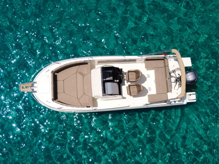 Motorboat for rent Marina Santa Eulàlia at the best price