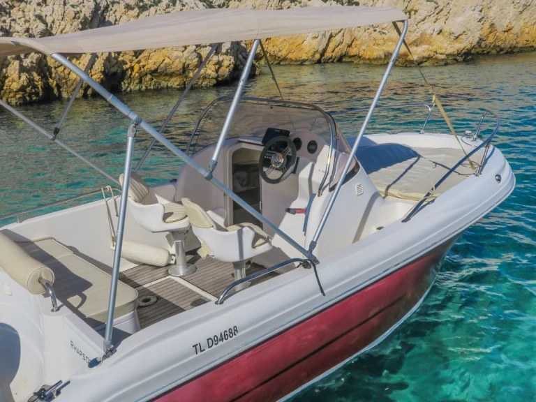 Motorboat rental with or without captain Pacific Craft Marseille