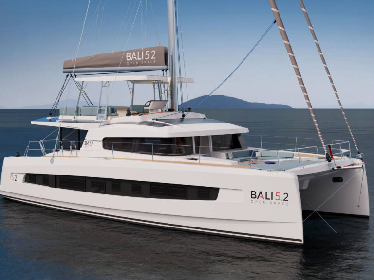 Yacht charter Nassau cheap Bali 5.2 - 6 + 2 cab.