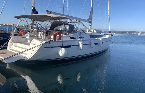 Rent a Bavaria Cruiser 51 Perigiali