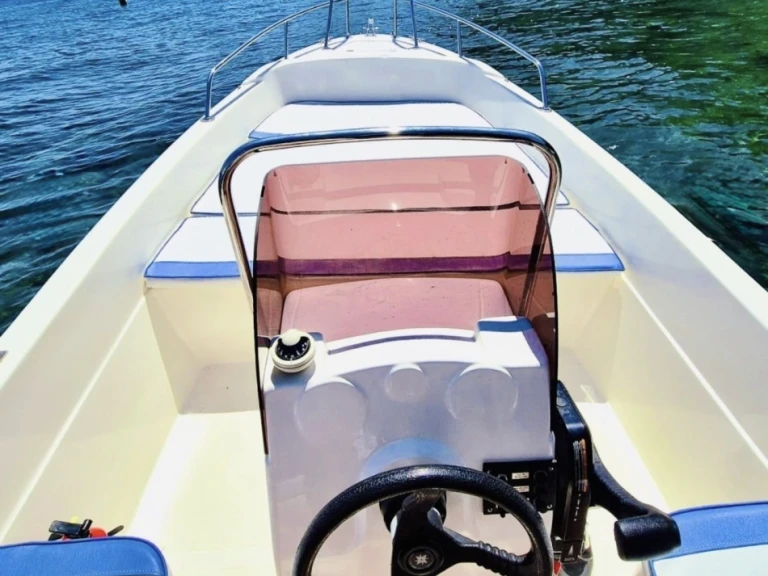 Yacht charter Cannes cheap Safter