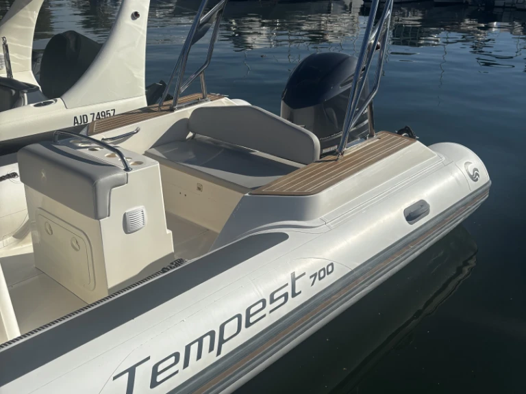 RIB rental in Porto-Vecchio - Capelli Capelli 700
