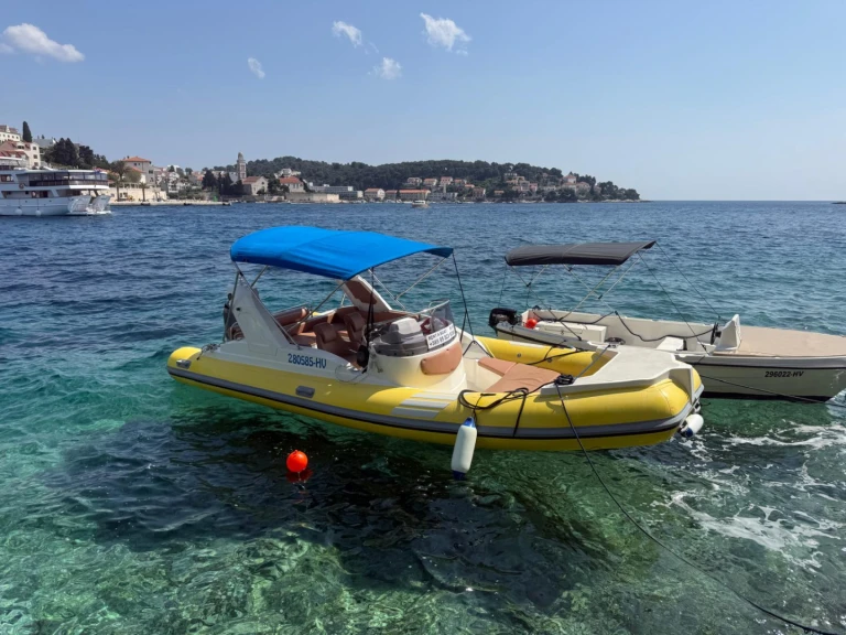 Solemar Solemar S 580 in Hvar on SamBoat