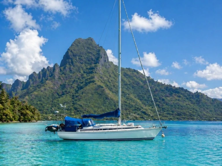 Bareboat Rental Sailboat Bénéteau with a boat licence