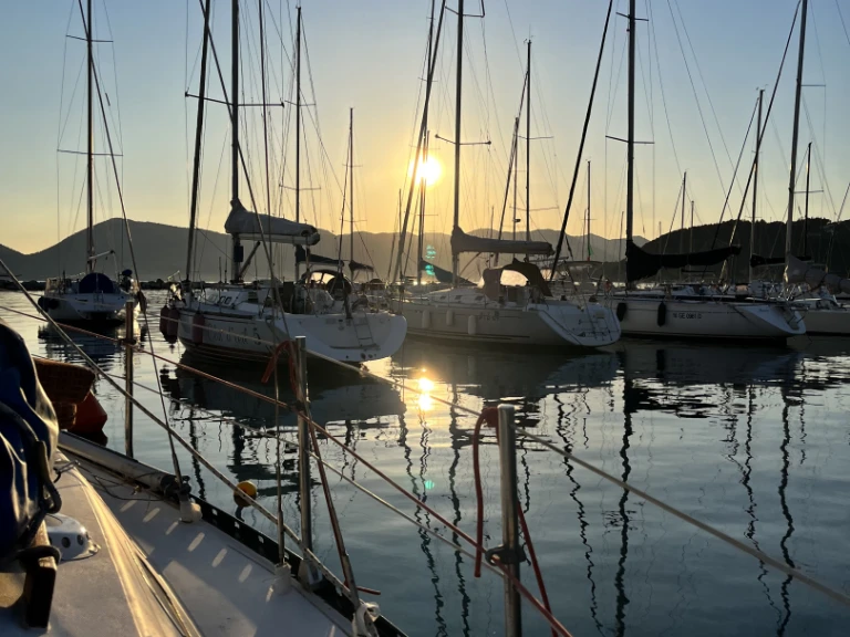 Cobra 750 in Lerici on SamBoat