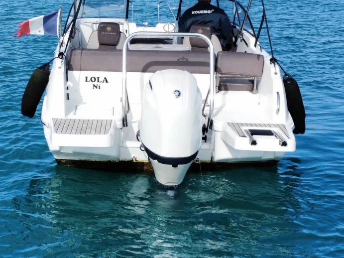 Motorboat rental with or without captain Jeanneau Antibes