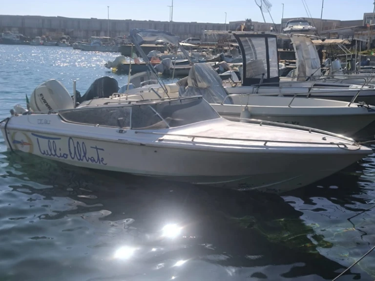 Yacht charter Italy cheap Sea star