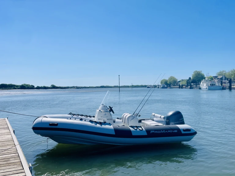 Zodiac Pro Open 550 Ultimate charter bareboat or captained in  Arzon