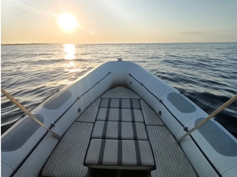 RIB for rent Sant Lluís at the best price