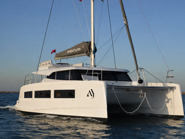 Catamaran rental in Marina El Portet de Dénia - Aventura yachts 45