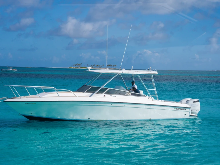 Motorboat rental with or without captain Intrepid Nassau
