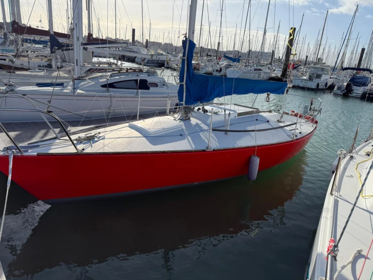 Rent a J Composites J 24 La Rochelle
