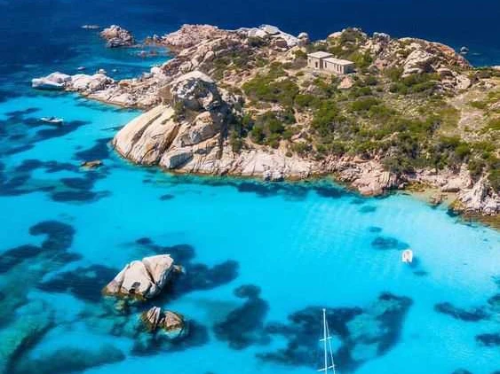 Magnus 6.20 charter bareboat or captained in  Porto Rotondo