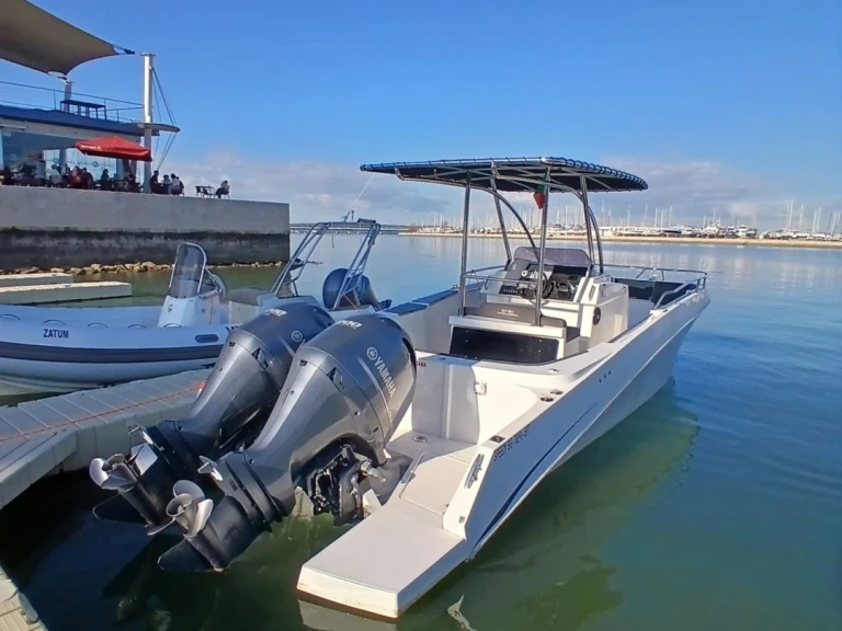 Pacific Craft Pacific Craft 27 RX charter bareboat or captained in  Portimão