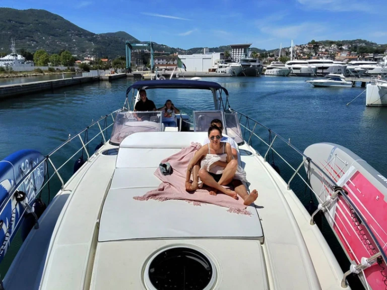 Innovazione e Progetti Mira 44 in Porto Mirabello on SamBoat