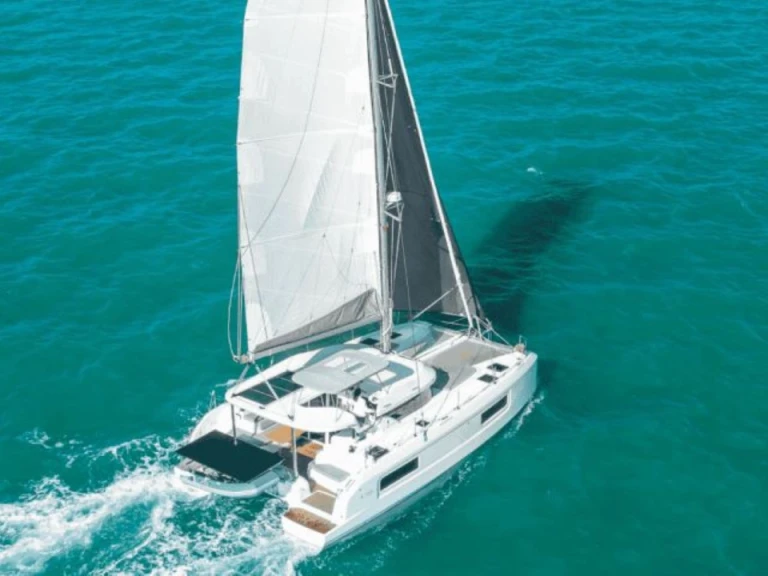 Yacht charter Olbia cheap Lagoon 38