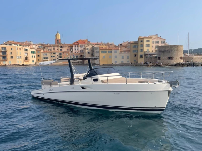 Fiart FIART 33 in Port Grimaud on SamBoat