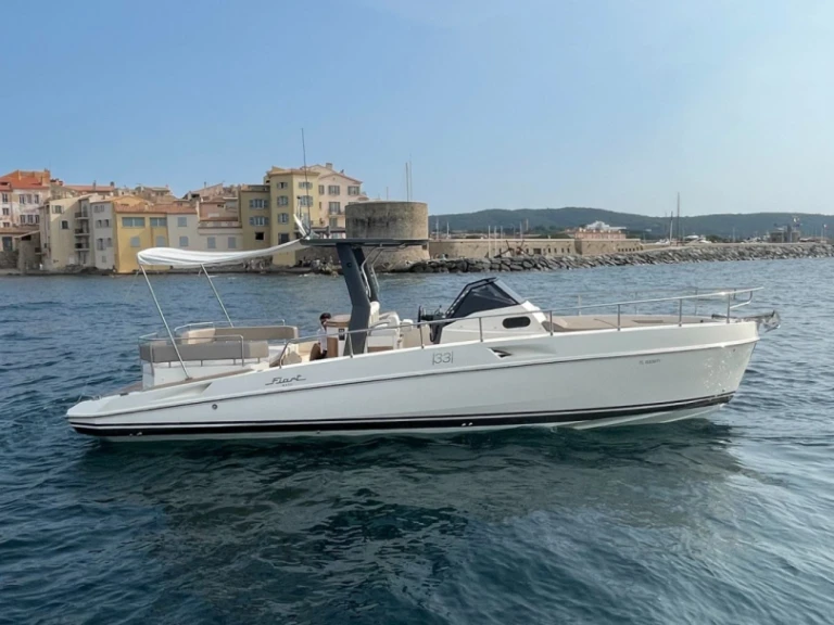 Motorboat rental with or without captain Fiart Port Grimaud