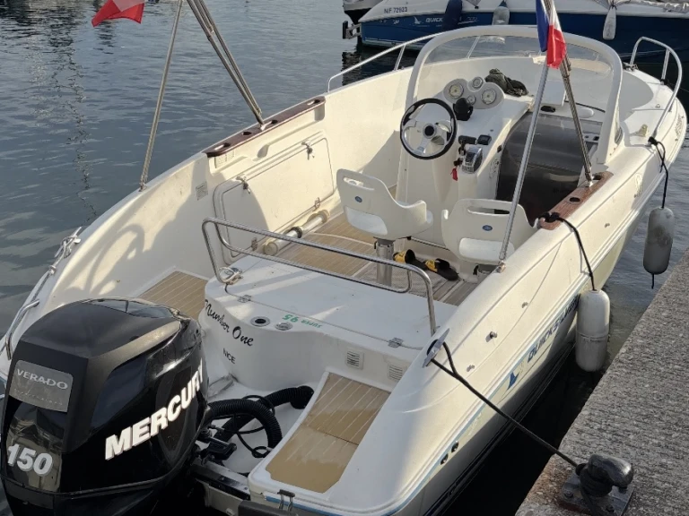 Motorboat for rent Cannes at the best price