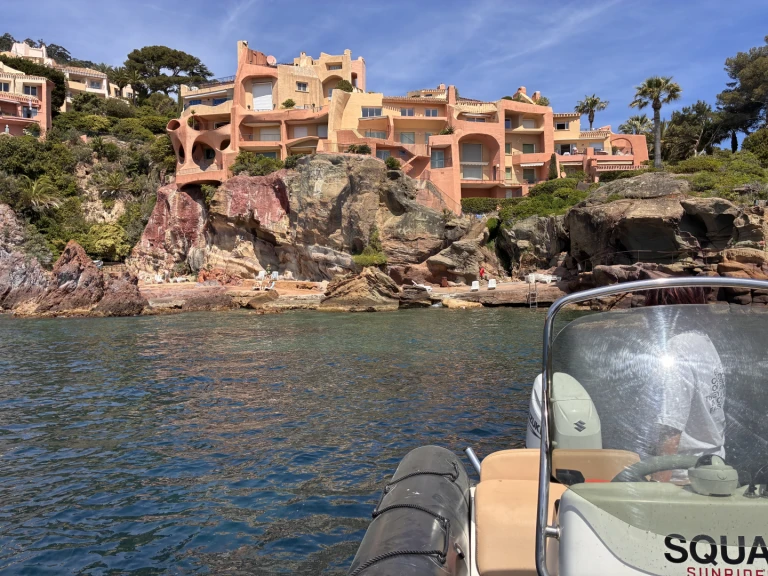 Yacht charter La Napoule cheap Sunrider 650