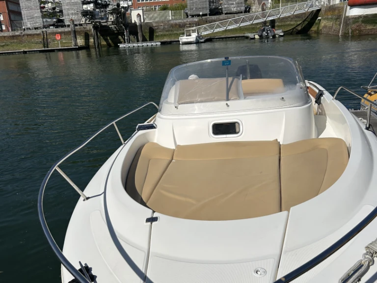 Bareboat Rental Motorboat Jeanneau with a boat licence