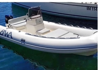 RIB rental with or without captain Bwa San Teodoro