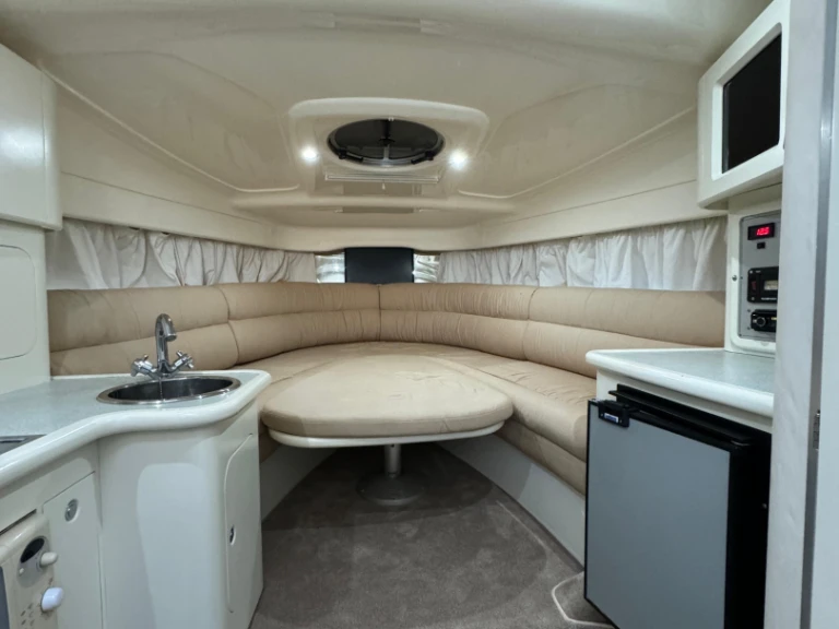 Régal Regal 2660 Commodore in Cagliari on SamBoat
