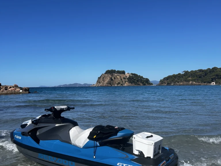 Jet ski rental with or without captain Sea-Doo Hyères