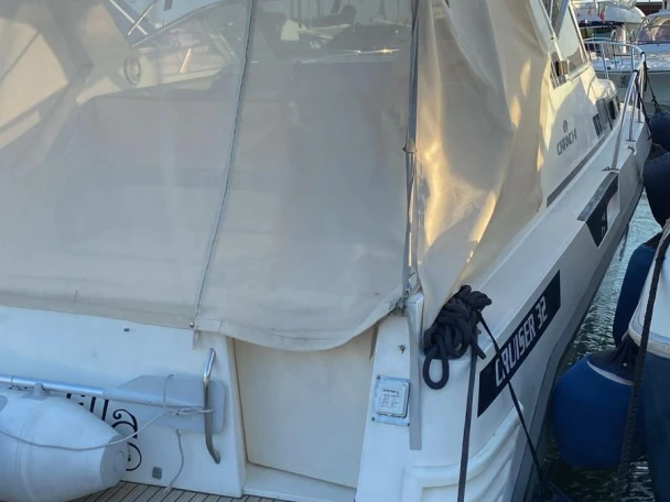 Cranchi Cramar 32 in Formia on SamBoat
