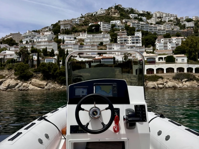 Rent a Tiger Proline 620 Empuriabrava