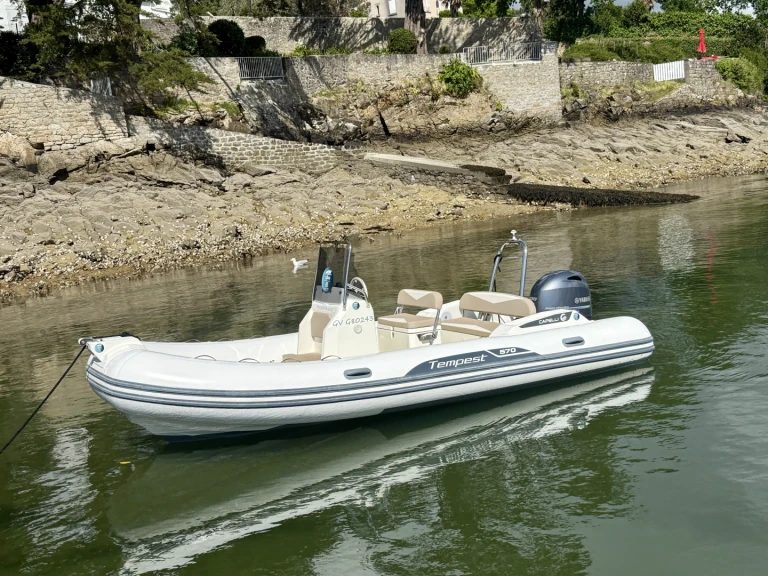 RIB for rent Combrit at the best price