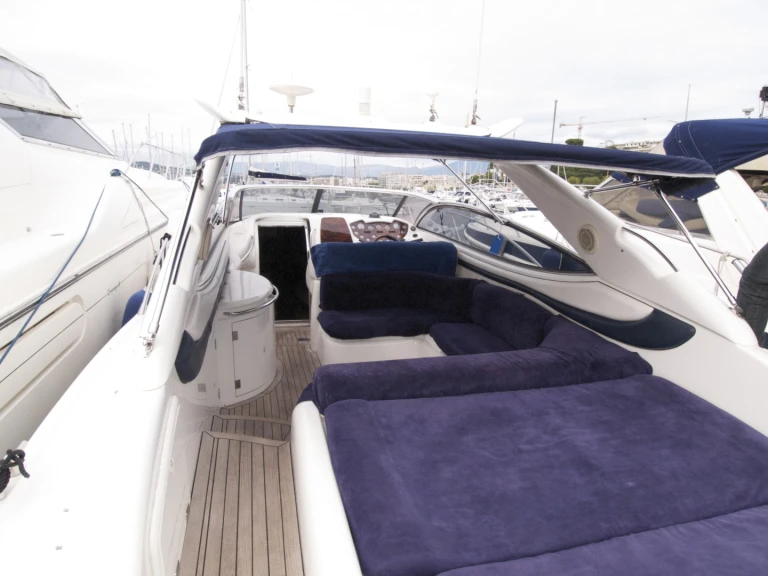 Motorboat rental in Sainte-Maxime - Sunseeker Superhawk 48