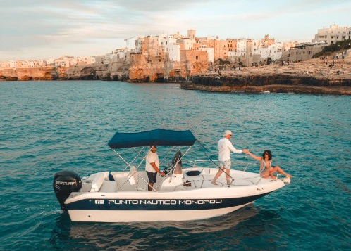 Motorboat rental with or without captain Blu-Blu Monopoli